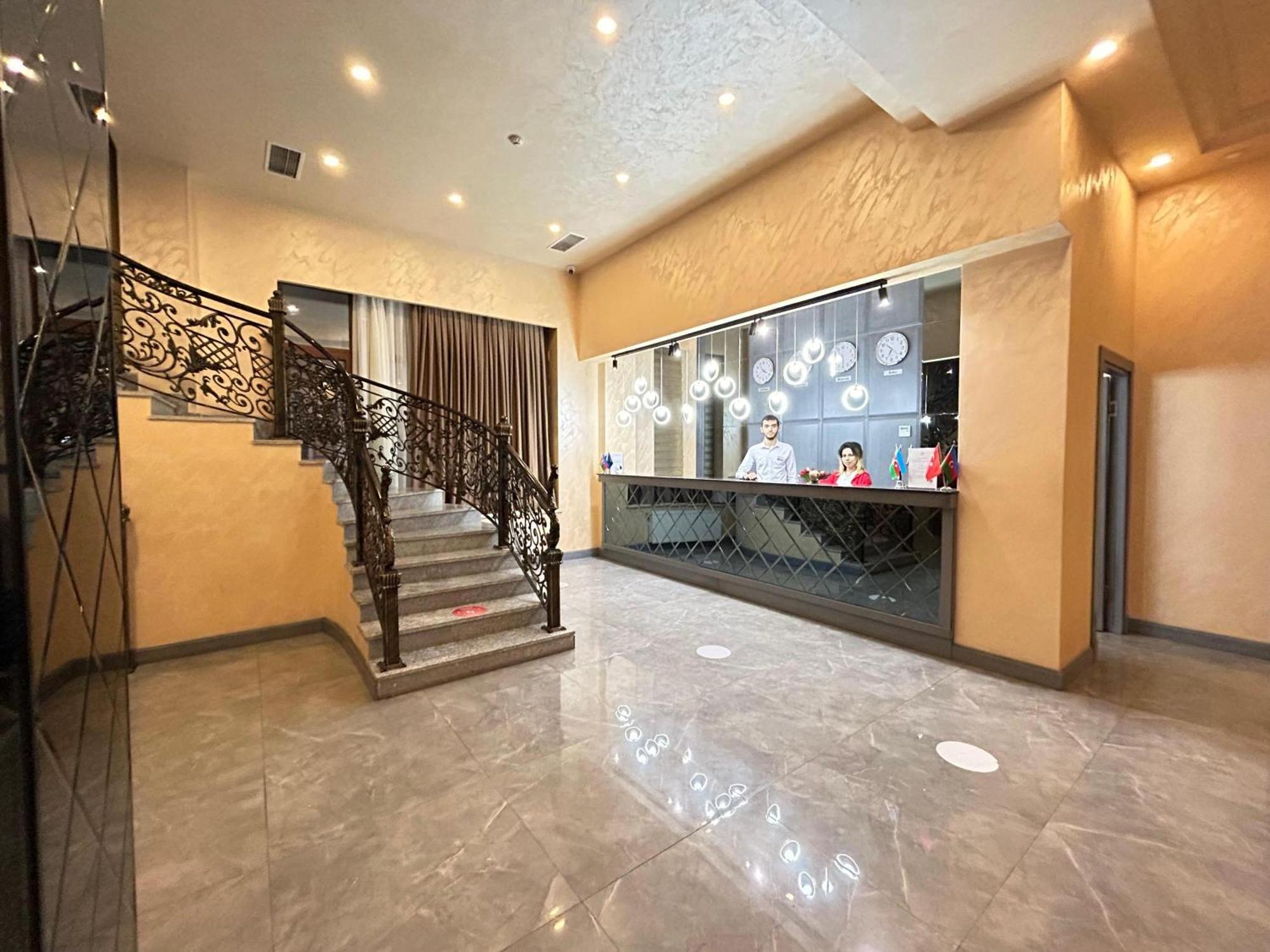 Gm City Hotel Baky Esterno foto